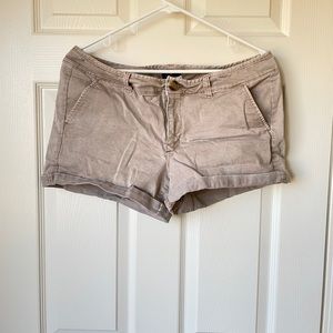 American Eagle Midi Shorts Size 14